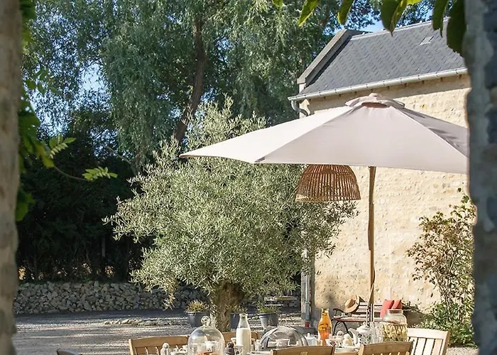 ベッド・アンド・ブレックファスト La Cour Souveraine -chambre D'hotes, La Sablonneuse Mosles