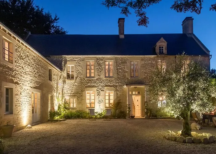 La Cour Souveraine -chambre D'hotes, La Sablonneuse ベッド・アンド・ブレックファスト